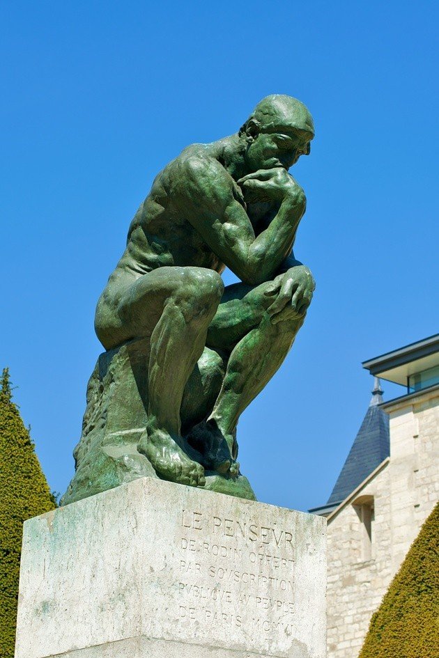 ロダンの「考える人」：彫刻の解析とその意味