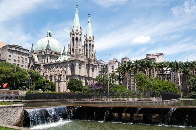 Катедралата Sé в Сао Пауло: история и характеристики